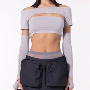 The Kript 3pc cut out long sleeve top sz medium